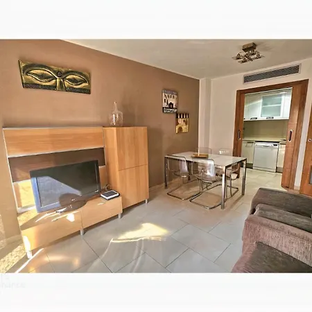 Apartament Calella 公寓 *